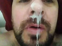 Gay ມໂອ ຮຽ ຄີກົມີສາ-ກ່ຽວກັບຊາຍຫນຸ່ມຢູ່ໃນປາກແລະກົ້ນ
